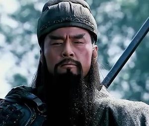 关羽和诸葛亮相比 两人谁在蜀汉的地位更高