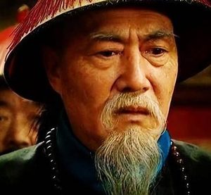 张廷玉作为三朝元老 乾隆为什么要对他进行抄家