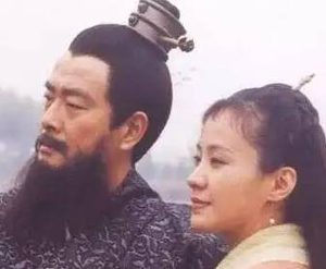 历史上曹操与蔡文姬之间的感情如何？