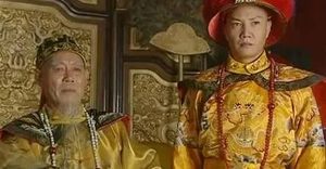 乾隆退位后还掌权三年时间 乾隆是不想让位给嘉庆吗