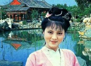 怎么评价《红楼梦》袭人的人品？袭人为什么名声这么好？