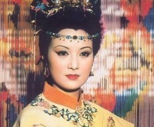 “宋徽宗的鹰，赵子昂的马”是什么意思？鸳鸯为什么这么说嫂子？
