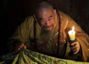 观音禅院和尚放火，悟空为何只借辟火珠保唐僧却不直接灭火？