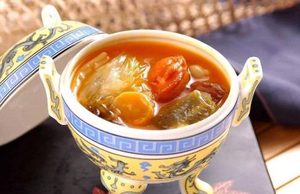 闽菜招牌菜之一的佛跳墙到底是谁发明的？为什么叫佛跳墙？