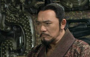 成语“画蛇添足”产生的历史背景是什么？成语背后有什么样的典故？