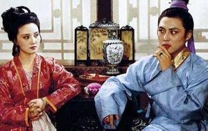 红楼梦第44回主要内容是什么？这回该如何解析？