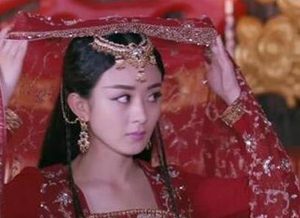 古代举行婚礼时，新娘为什么要盖上红盖头？