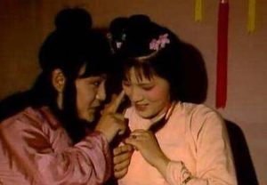 红楼梦中王夫人为什么喜欢袭人而讨厌晴雯呢？