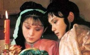 红楼梦中宝玉的性格如何？他是纨绔子弟吗？