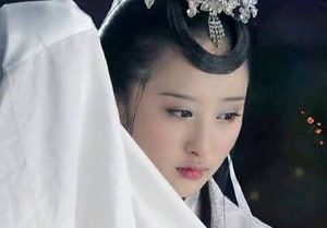 神话传说中的嫦娥是什么身份？与西游记中的嫦娥有何不同？