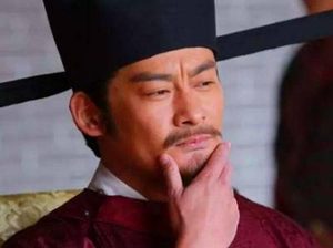 当县衙都头的武松一年俸禄是多少？相当于现在的多少钱？