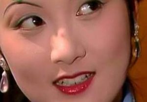 在贾府叱咤风云的王熙凤那么害怕李纨，是为何？