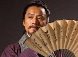 水浒传听到宋江招安后，林冲选择沉默是为何？