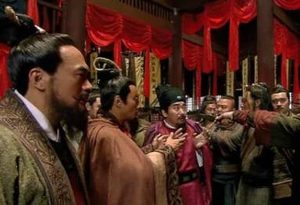 水浒传中能打得过宋江卢俊义的梁山好汉都有哪几位?