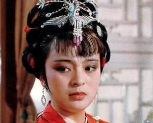 红楼梦中，出手阔绰的林黛玉在贾府的月钱是多少?