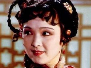 红楼梦中薛宝琴的出现对薛姨妈有何影响？
