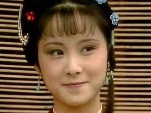 红楼梦中晴雯为何不让李嬷嬷吃糖蒸酥酪？
