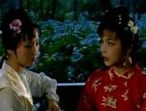 红楼梦中史湘云对林黛玉的态度有多转变？为什么会这样？