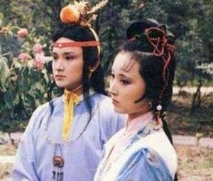 红楼梦中林黛玉知晓晴雯死后，是什么表现?