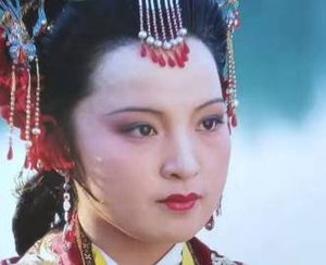 红楼梦中端午节赐礼有何意义？宝钗得到的礼物是什么