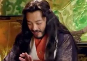隋唐演义第28回：众娇娃剪彩为花，侯妃子题诗自缢