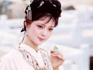 红楼梦中宝钗用婚事打趣过黛玉几次？分别是在何时？