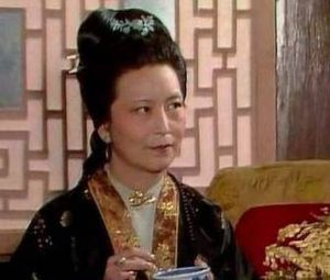 红楼梦中平儿为何会给刘姥姥100两银子？说的那句话是什么意思