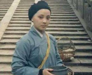 红楼梦中惜春是个什么样的人？为何说她无情？