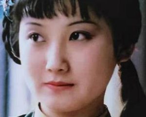 红楼梦中宝玉为何会被贾政打？背后有何缘由？
