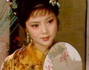 红楼梦中史湘云为何会搬去稻香村住？原因是什么？