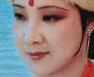 红楼梦中让薛宝钗见南安太妃，贾母这么安排的目的是什么？
