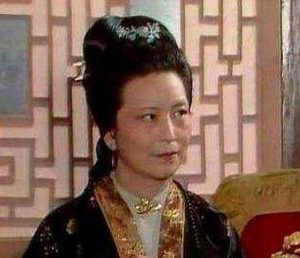 红楼梦中四大家族之一出身的王熙凤不识字，是为什么？