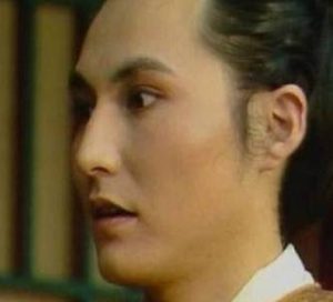 红楼梦中元春进宫与封妃之后，对贾府造成了什么样的影响？