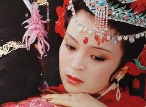 红楼梦中芳官为何会去怡红院？之后她的结局如何？