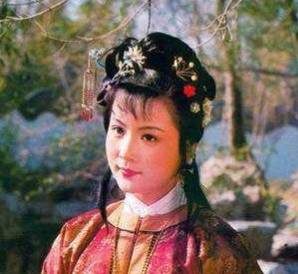 红楼梦中抄检大观园对宝钗有何影响？为何搬出去？