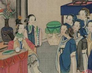 红楼梦中李纨在秦可卿死后并没有出席她的葬礼，是为何？
