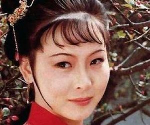 红楼梦中林红玉是个什么样的人？她是如何改变自己的命运的？