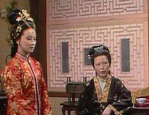 红楼梦抄检大观园时，留在贾府的那几个戏子是什么下场？