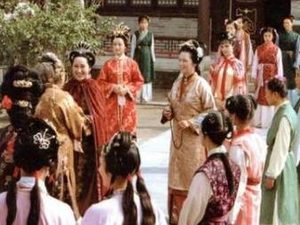 红楼梦薛家长住贾府真的受人尊敬吗？真相是什么