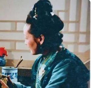 红楼梦周瑞家的是个什么样的人？为何说她是个刁奴