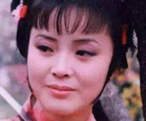 红楼梦尤三姐自杀身亡后，尤二姐做了什么事情？