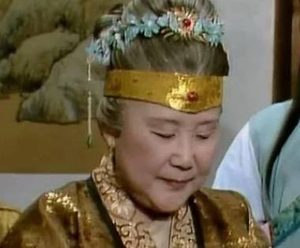 红楼梦王熙凤生日时尤氏做了什么事情？她是如何打自己的人情牌的？