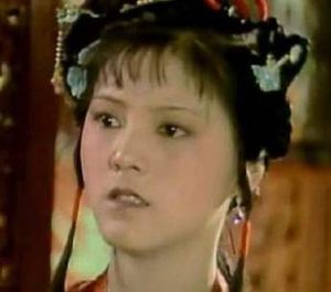 为何说王夫人害了袭人？真相是什么？