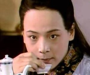 红楼梦忠顺王爷第一次出场是在何时？他为何要去贾府？