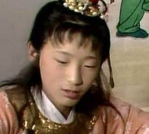 红楼梦荣国府被抄与贾赦有何联系？他做了什么