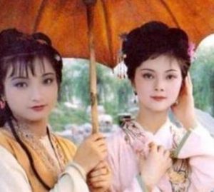 红楼梦薛宝钗真的是个善于隐藏自己的人吗?