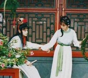 红楼梦贾母心中最心仪的宝玉姨娘人选是谁？是晴雯吗？