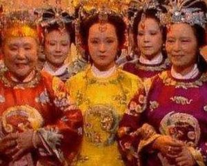 红楼梦中卍儿与茗烟有何关系？偷试的背后是什么真相