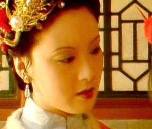 红楼梦中王熙凤到底是因为什么讨厌赵姨娘？