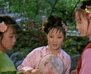 红楼梦滴翠亭事件是怎么回事？与薛宝钗有何关系？